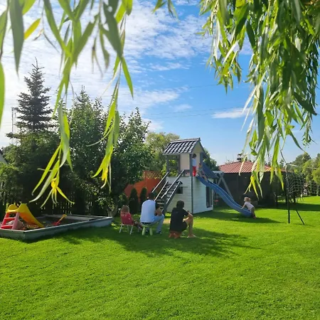 بيت خشبي - Sto Krokow Do Jeziora Na Kaszubach Rokity (Pomerania)